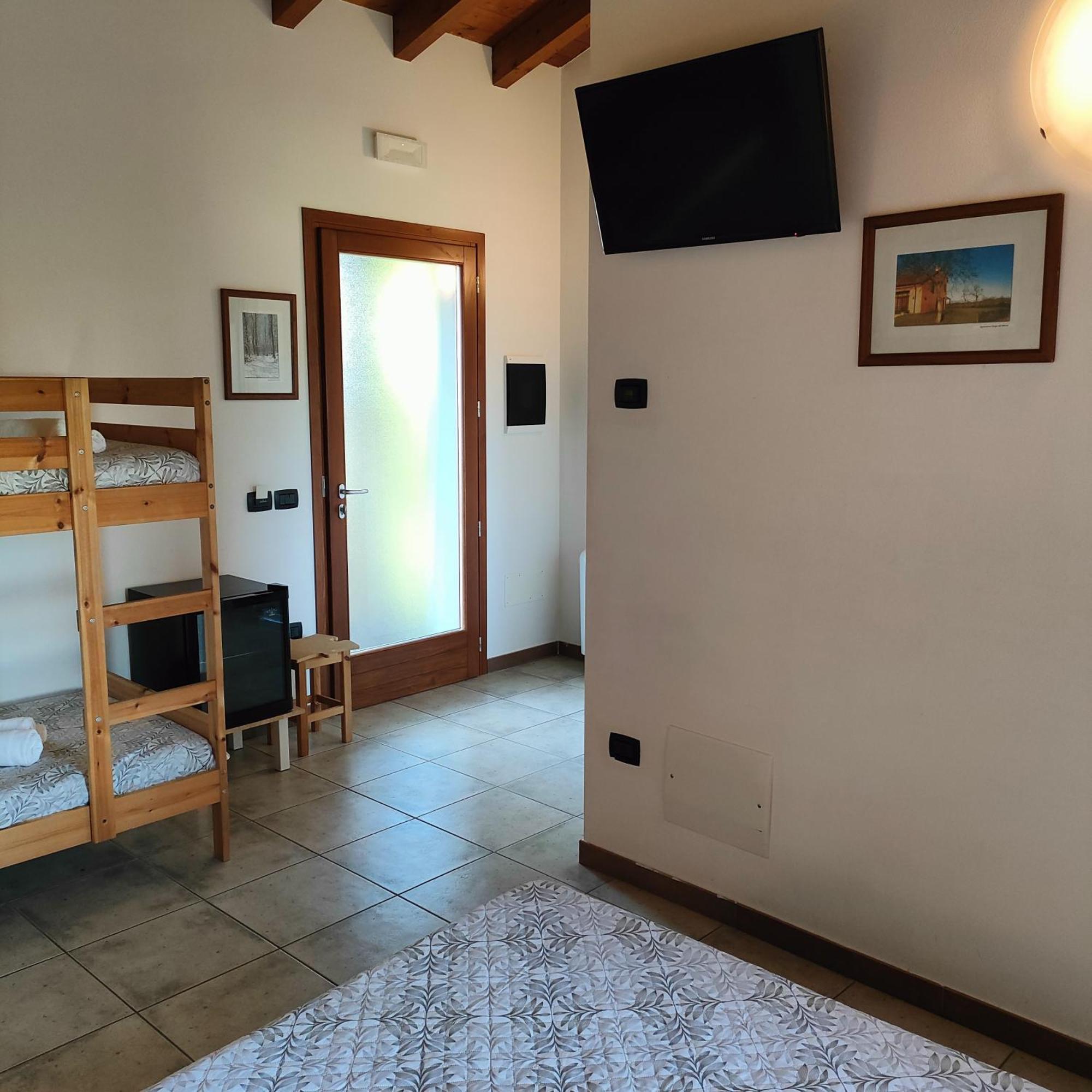 Agriturismo Borgo Del Mincio Volta Mantovana Luaran gambar