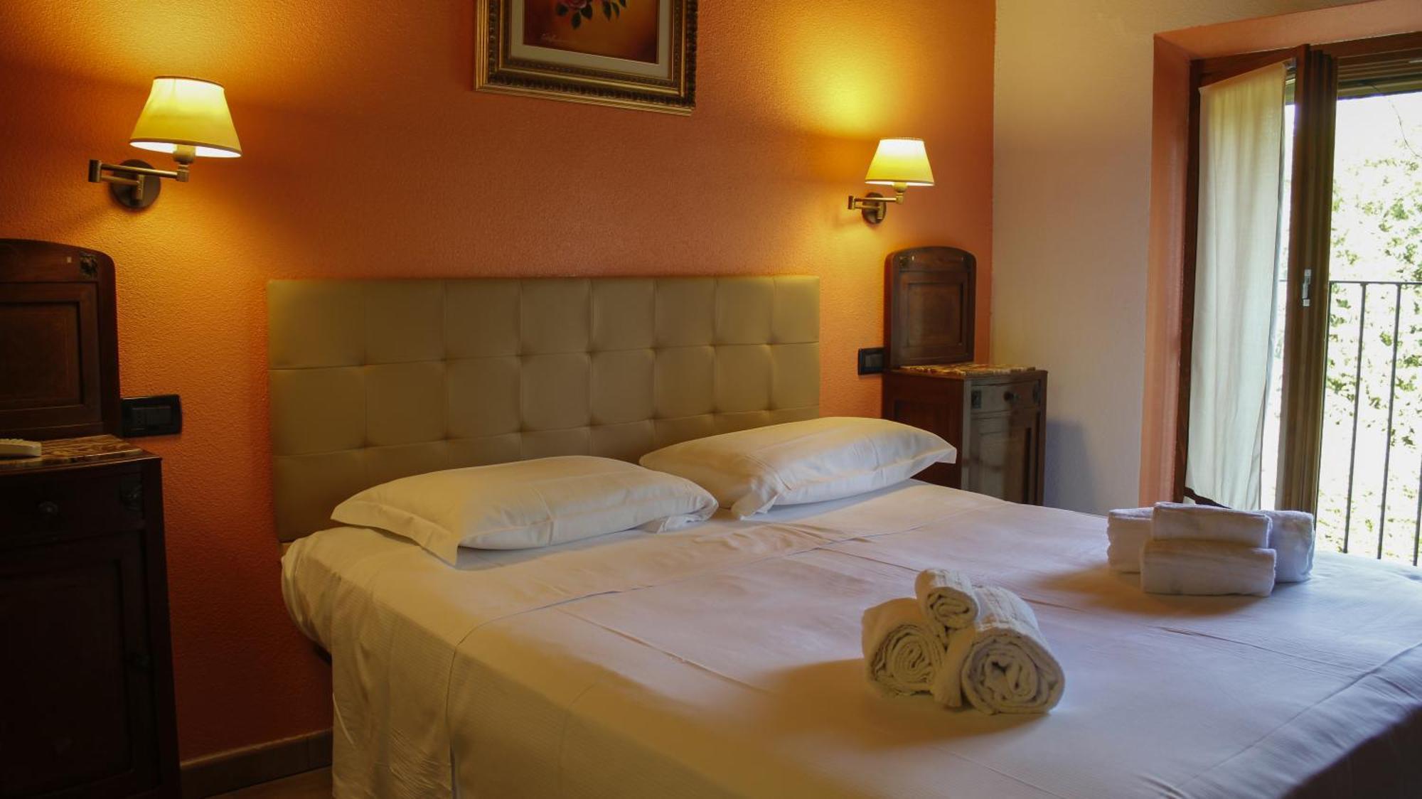 Agriturismo Borgo Del Mincio Volta Mantovana Luaran gambar