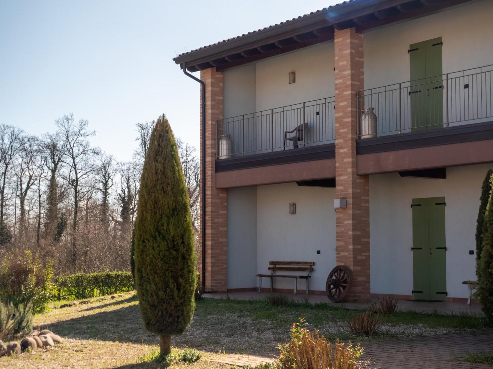 Agriturismo Borgo Del Mincio Volta Mantovana Luaran gambar